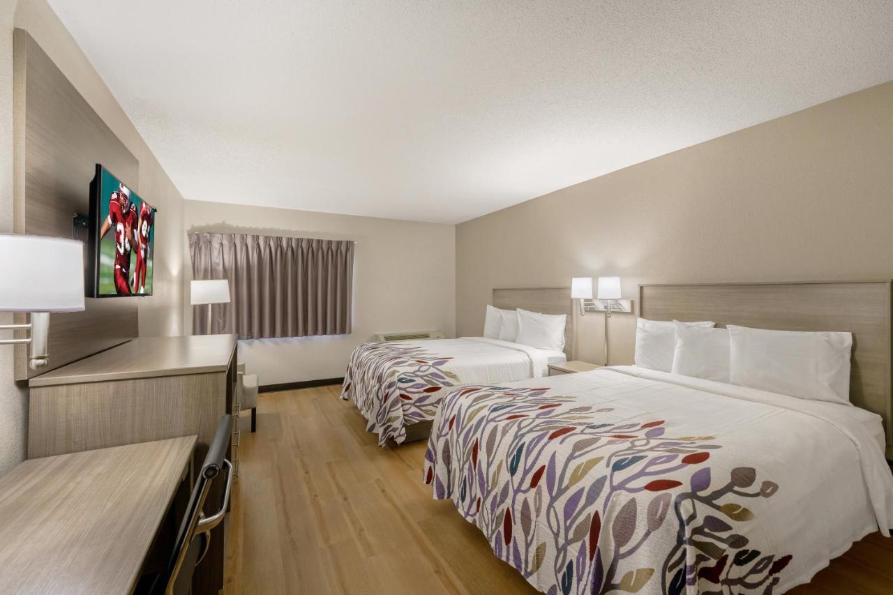 Red Roof Inn & Suites Newport - Middletown, Ri Kültér fotó